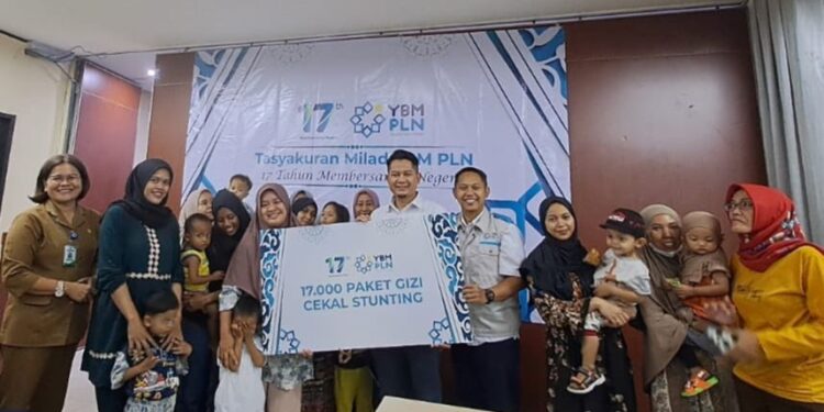 Milad ke-17, YBM PLN UID Banten Salurkan 400 Paket Bantuan Program Cegah dan Tangkal Stunting