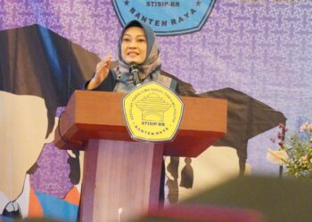 103 Mahasiswa Stisip Banten Raya Diwisuda, Bupati Irna: Jadilah Pemimpin Inovatif