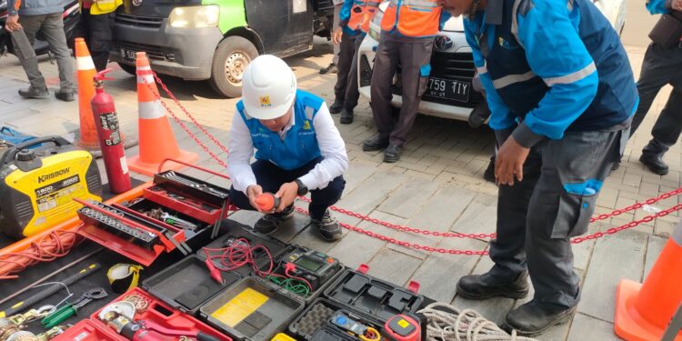Waspada Cuaca Ekstrim, PLN UID Banten Imbau Masyarakat Siapkan Langkah Antisipasi Keamanan Kelistrikan