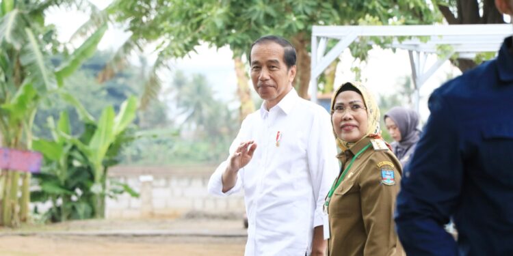 Dampingi Presiden, Bupati Serang Ungkap Kemajuan dari Dana Desa