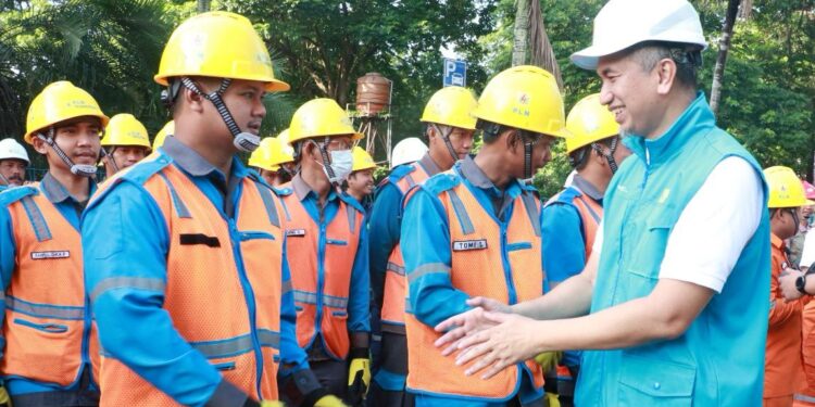 PLN Banten Siagakan Personel di 60 Posko, Pastikan Kelistrikan Andal Selama Ramadan 1445H