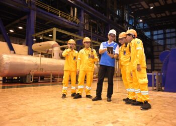 Dirut PLN Kunjungi PLTU Paiton, Pastikan Pasokan Listrik Aman Jelang Idul Fitri 1445 Hijriah