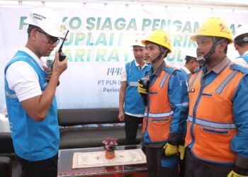 Dirut PLN Lakukan Inspeksi SPKLU Jalur Mudik, Pastikan 1.299 Unit Se-Indonesia Siaga Layani Pengguna Mobil Listrik