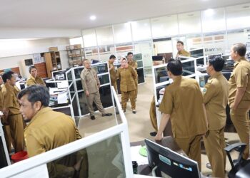 Pasca Cuti Lebaran 2024, Pj Sekda Provinsi Banten Virgojanti Sidak Sejumlah OPD