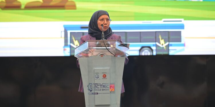 Kembali Dukung PEVS, PLN Perkuat Kolaborasi Kembangkan Ekosistem Kendaraan Listrik