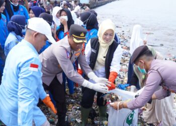 Sikapi Sampah Teluk, Pemkab Pandeglang Duduk Bareng Dengan Pemprov Banten
