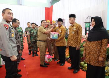 Jaga Stabilitas Daerah, Pj Gubernur Banten Al Muktabar Tegaskan Pentingnya Peran TNI