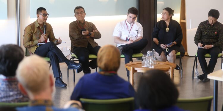 Di Forum Ekonomi Tri Hita Karana, PLN bersama Pemerintah Ajak Komunitas Global Berkolaborasi dalam Pendanaan Transisi Energi