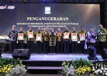 Apresiasi Kinerja OPD, Bupati Serang Berikan SAKIP Award 2023