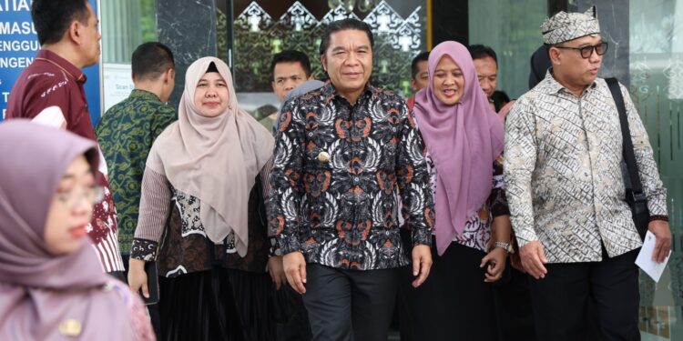 Pj Gubernur Banten Al Muktabar: Kita Harus Terus Intens Mengendalikan Inflasi