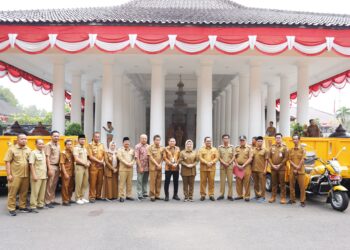 Pemkab Serang Terima 22 Cator Roda Tiga CSR Bank bjb KCK Banten