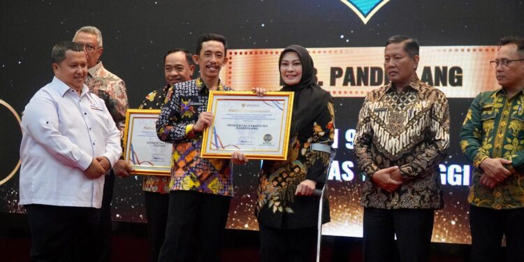 Pandeglang Naik Kelas: Pelayanan Publik Berbuah Peringkat Tiga di Banten