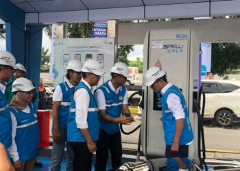 PLN Sediakan 500 SPKLU di Tol Trans Sumatera-Jawa, Mobil Listrik Siap Mudik Tanpa Hambatan