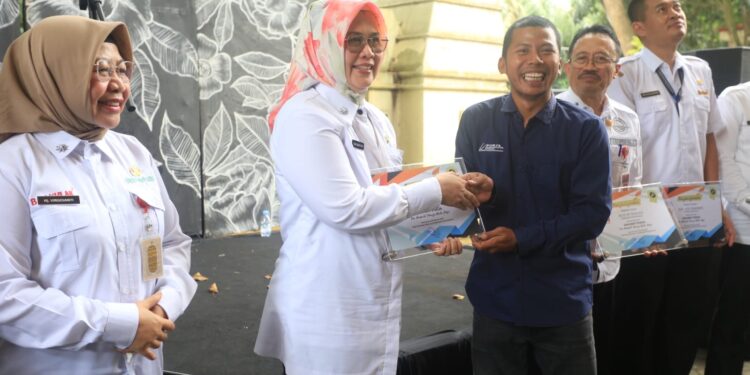 BPKAD Banten Raih Penghargaan sebagai Sahabat Pokja di Acara HPN 2025