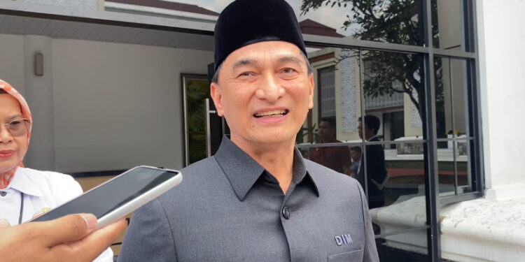 Dimyati Apresiasi Kinerja Plh Sekda Banten Deden Apriandhi: Kerjanya Positif….