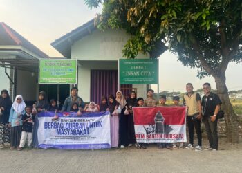 Kolaborasi BEM Banten Bersatu dan Polda Banten Salurkan Daging Qurban ke Yayasan Insan Cita Barosan