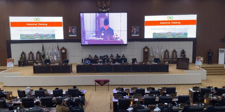 DPRD Banten Gelar Rapat Paripurna Bahas Raperda Penyertaan Modal Bank Banten hingga RPJMD 2025-2029