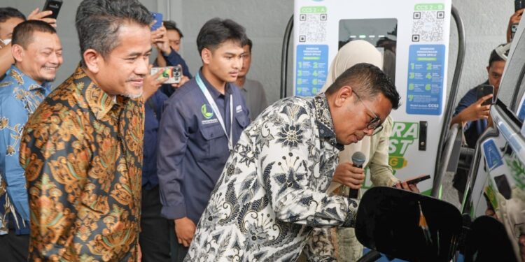Gubernur Banten: Kendaraan Listrik Tumbuh Di Atas 100 Persen