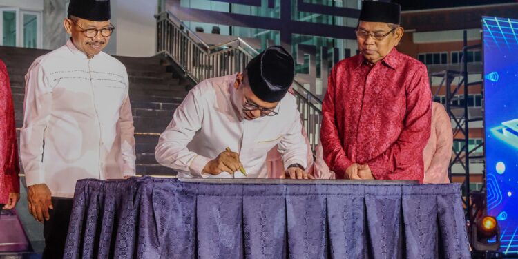 Gubernur Banten Andra Soni Meresmikan Gedung SMA IT Ar Rahmah Cendekia Cimone Kota Tangerang