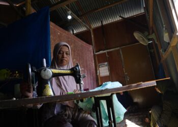 Kado Spesial di HUT ke 80 RI, PLN Salurkan Bantuan Sambungan Listrik Gratis kepada 2.821 Keluarga Prasejahtera