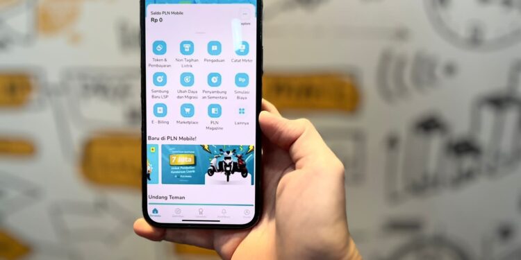 PLN UID Banten Imbau Seluruh Pelanggan Pascabayar Catat Meter Mandiri Melalui Aplikasi PLN Mobile