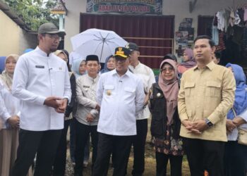 Gubernur Banten Tinjau Pembangunan Jalan Desa Sejahtera di Ruas Cadasari–Kaduela, Dorong Konektivitas dan Kesejahteraan Warga