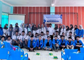 Mahasiswa UNPAM Serang Edukasi Siswa SMK Nurul Huda Baros Tentang Keamanan Digital di Lingkungan Sekolah