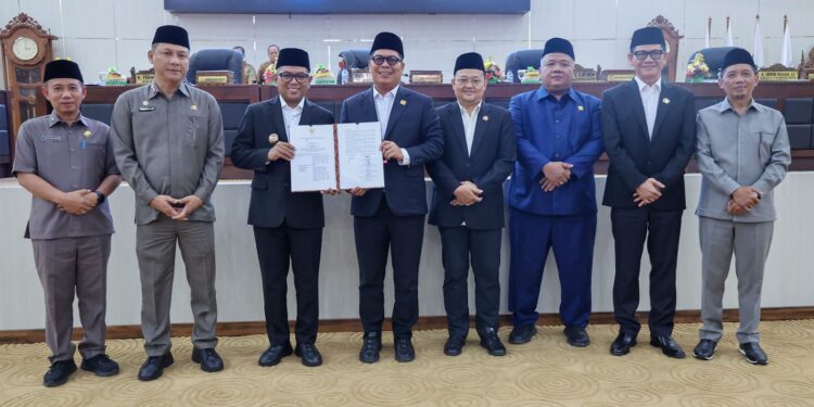 Gubernur Andra Soni Tegaskan APBD 2026 Untuk Pelaksanaan Pembangunan dan Pelayanan Kemasyarakatan