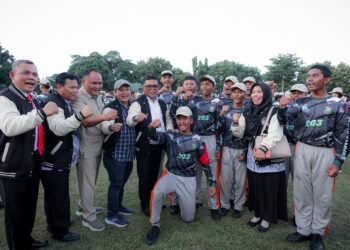 Gubernur Banten Andra Soni Tutup Kegiatan Pelajar Anti Tawuran 2025, Apresiasi Pembinaan Yonif Arya Kemuning