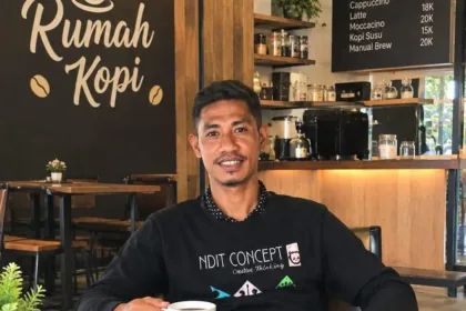Perumda Tirta Yapono, Pemkot Ambon, Jeffry Riry, Umar Lewen, Kemendagri
